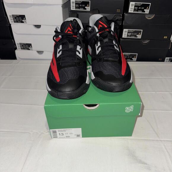 Nike Giannis Immortality 3 Sneakers Black/University Red, Size 13, DZ7533-004 - Picture 4 of 9